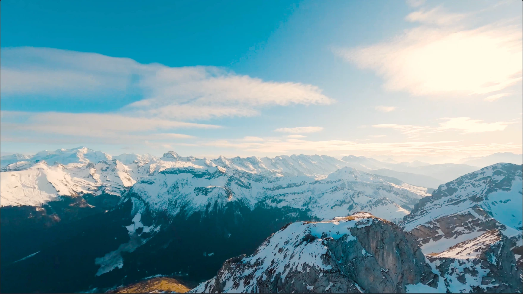 Drone-image-montagne